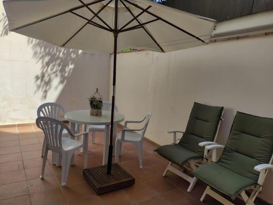 Apartament Cozy Flat With Terrace Palamós Zewnętrze zdjęcie